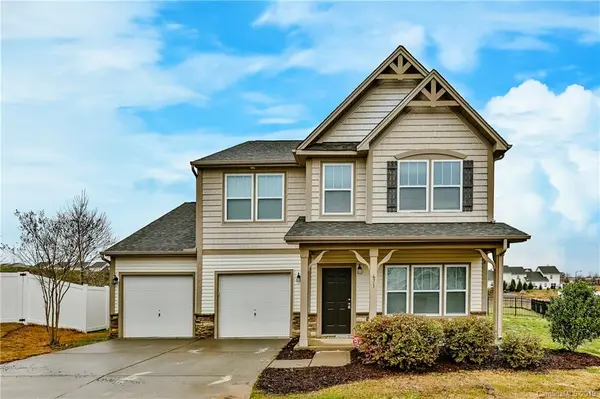 671 Dewey CT, Fort Mill, SC 29715