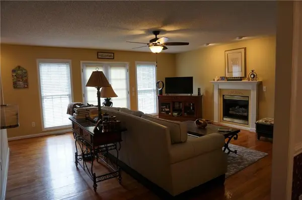 1018 Cambridge CT NE, Lenoir, NC 28645