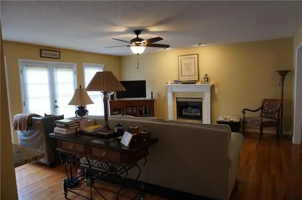 1018 Cambridge CT NE, Lenoir, NC 28645