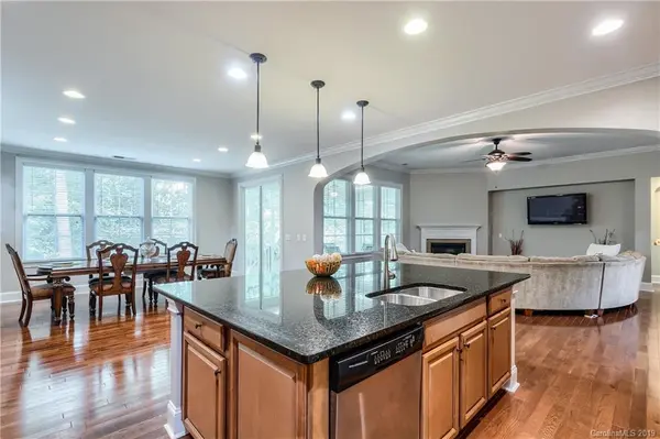 12632 Elkhorn DR, Charlotte, NC 28278