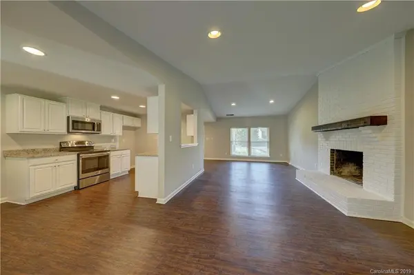 538 Vista Grande CIR, Charlotte, NC 28226
