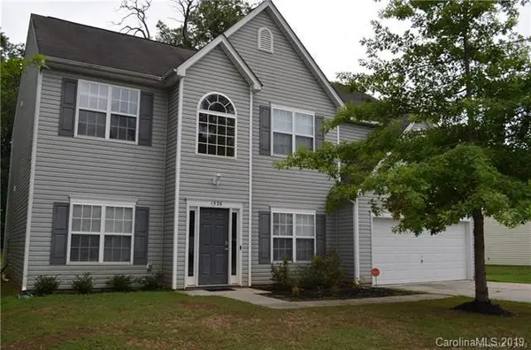 1526 Peachcroft RD, Charlotte, NC 28216