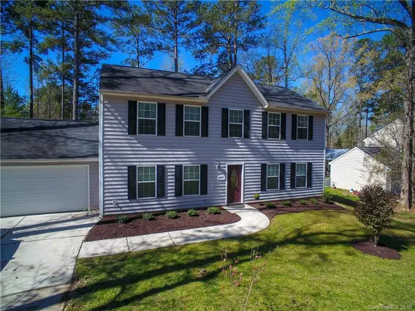 1417 Clark PL, Lancaster, SC 29720