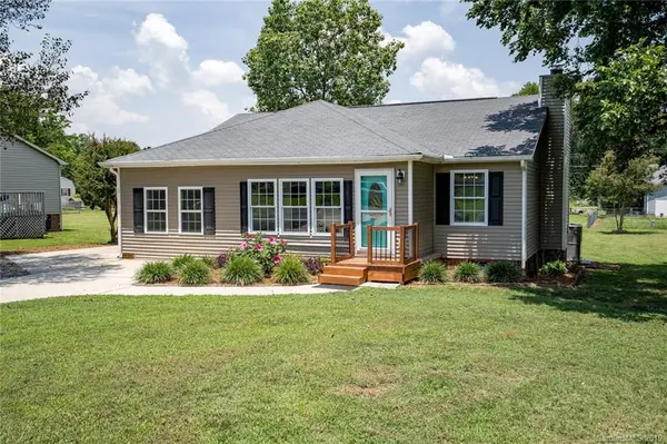 1022 Van Gogh DR, Concord, NC 28027