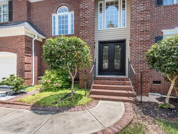 6326 Stephens Grove LN, Huntersville, NC 28078