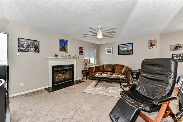 6129 Heathstone LN #C, Charlotte, NC 28210