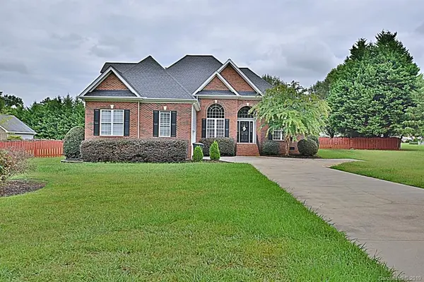 908 Gristmill DR, Rock Hill, SC 29732