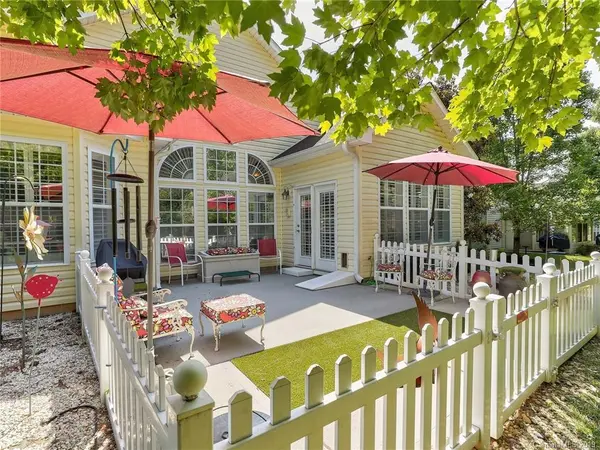 878 Platinum DR, Fort Mill, SC 29708