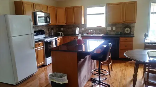 216 Jolt Wagon Trail RD, Spruce Pine, NC 28777
