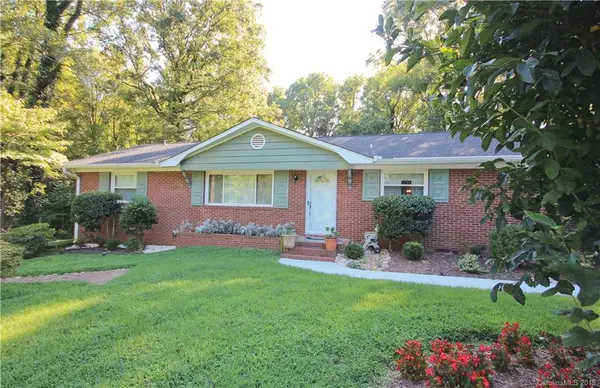 1328 Manchester LN, Charlotte, NC 28227