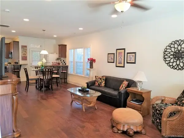 514 Armour ST, Davidson, NC 28036