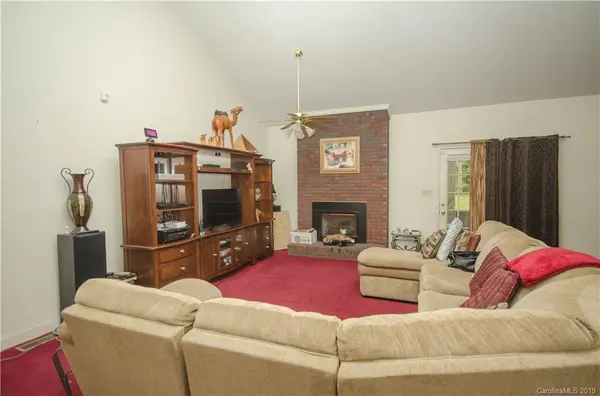 1239 Knox Pointe LN, Rock Hill, SC 29732