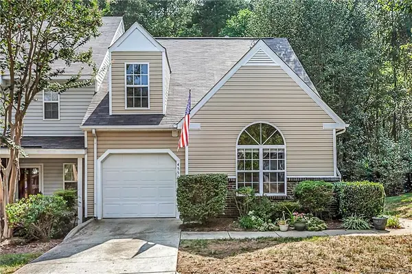 4557 Panther PL, Charlotte, NC 28269