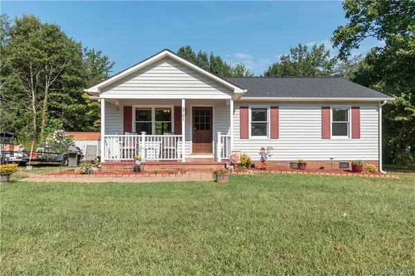3701 Cardinal Hill LN, Maiden, NC 28650