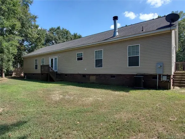 428 Dot Faris RD, Catawba, SC 29704