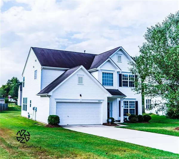 7212 War Emblem CT, Charlotte, NC 28216