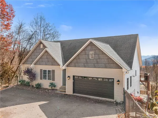 182 Winding Ridge DR, Sylva, NC 28779