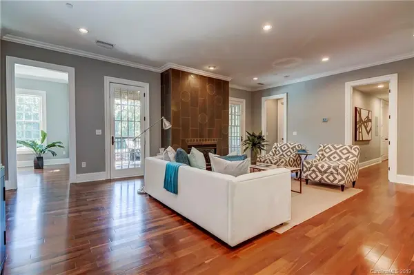 3238 Park RD, Charlotte, NC 28209