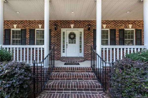 8009 Lake Providence DR, Weddington, NC 28104