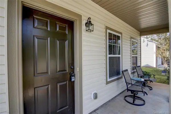 2081 Lake Vista DR, Mount Holly, NC 28120