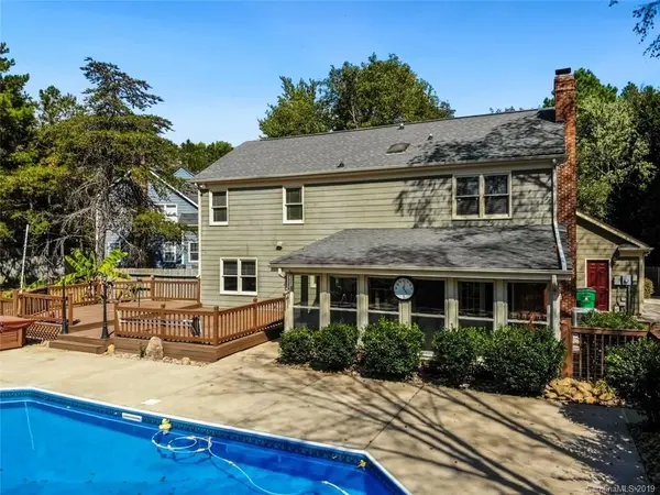 3709 Stoneglen PATH, Charlotte, NC 28269