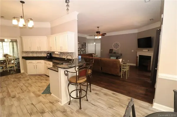 513 Bridgestone CT, Gastonia, NC 28056