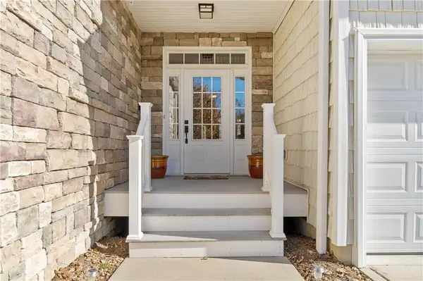 2141 6th ST NW, Hickory, NC 28601