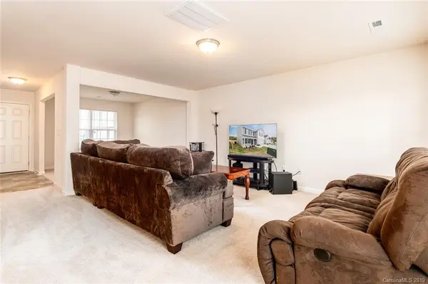 220 19th AVE SE, Hickory, NC 28602