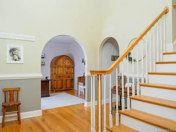 27 Franklin Farm RD, Fletcher, NC 28732