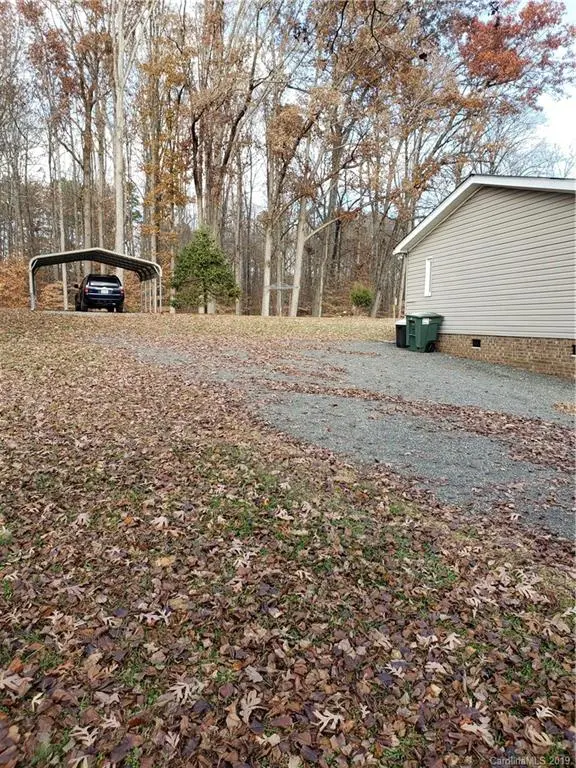 6720 Dellwood DR, Kannapolis, NC 28081