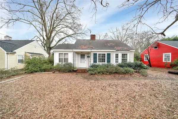 1504 Ivey DR, Charlotte, NC 28205