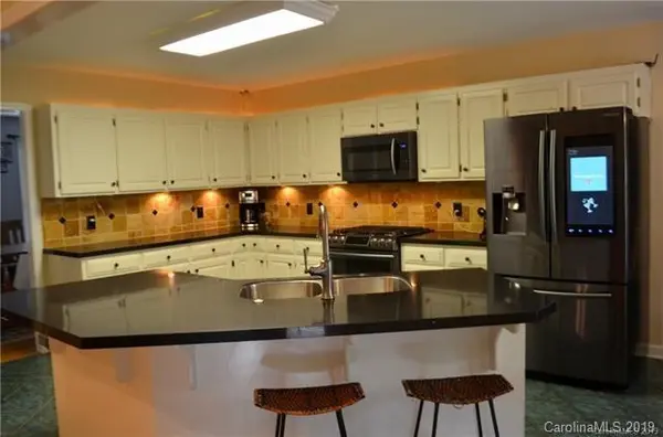 316 Gaston CT, Statesville, NC 28625