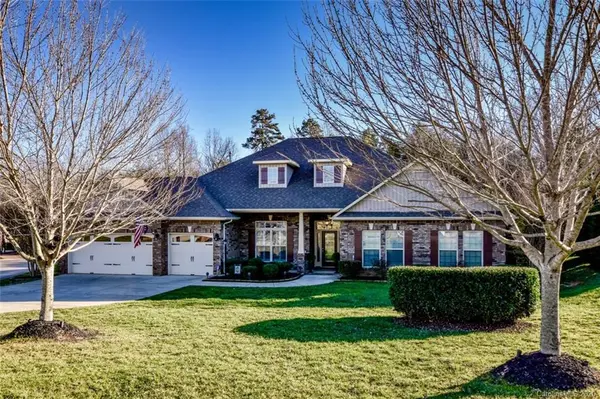 183 Mills Plantation CIR, Troutman, NC 28166