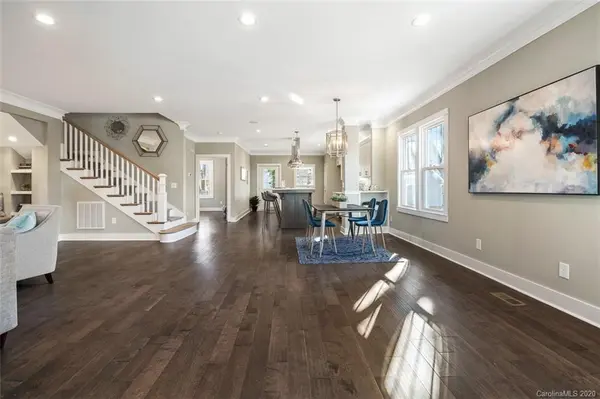 331 State ST, Charlotte, NC 28208