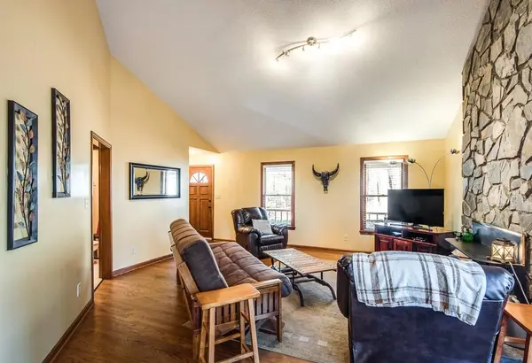 2120 Setzer AVE, Newton, NC 28658