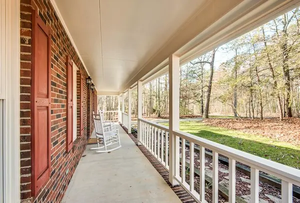 2120 Setzer AVE, Newton, NC 28658