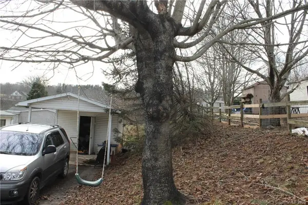 150 Beaver RUN S, Canton, NC 28716