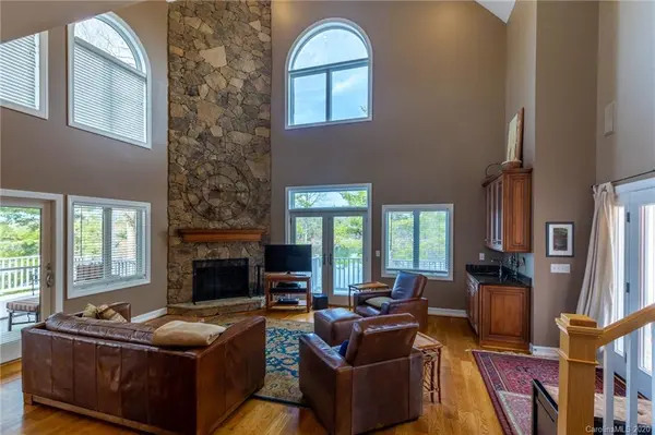 4930 Ashton CT, Morganton, NC 28655