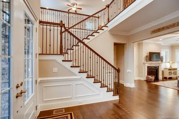 1548 Prickly LN, Waxhaw, NC 28173