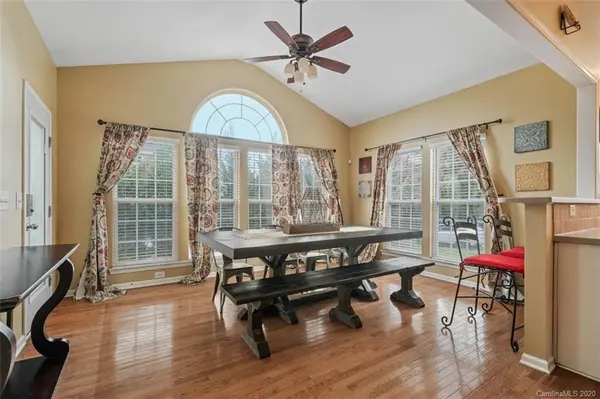 805 Lion LN, Fort Mill, SC 29715