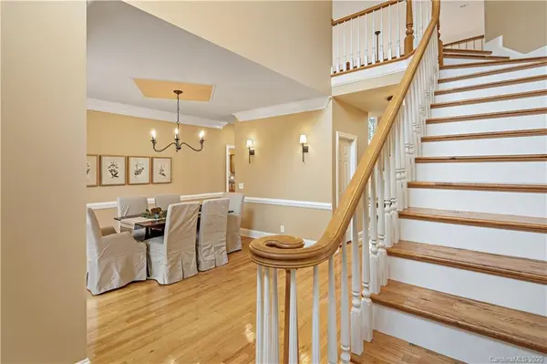1106 Chicory LN, Asheville, NC 28803