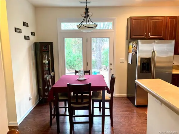 228 Azteca DR, Matthews, NC 28104