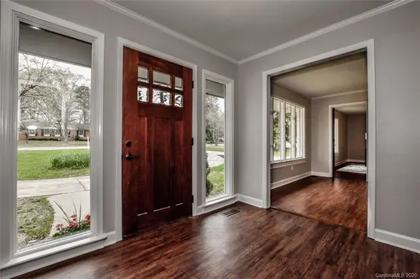 625 S Magnolia ST, Mooresville, NC 28115