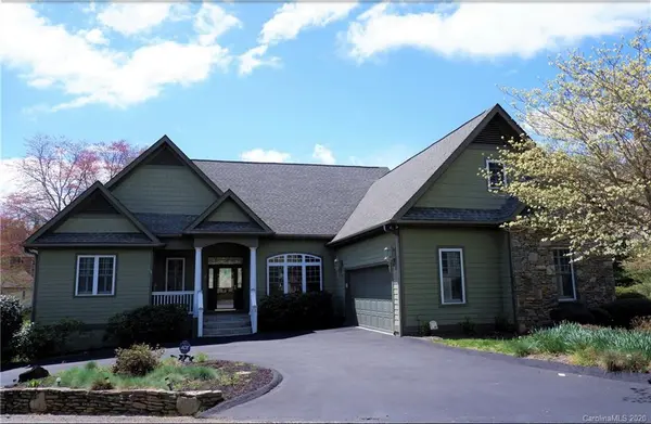 5 Split Creek CT, Mills River, NC 28759