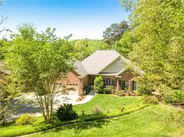 66 Marina RD, Lake Wylie, SC 29710
