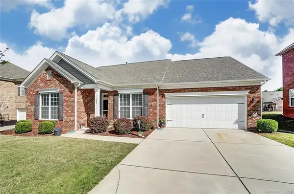 260 Oakbourne LN, Rock Hill, SC 29732