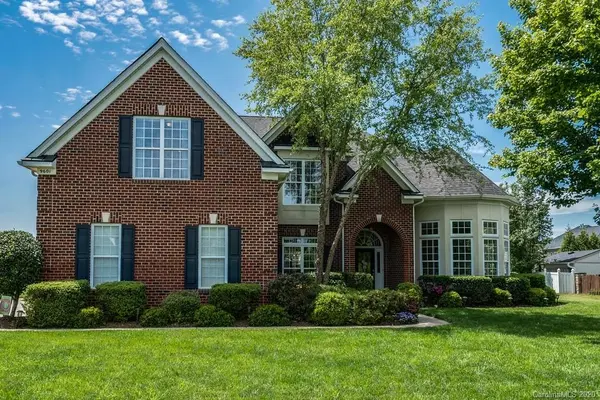 9601 Dodona DR, Waxhaw, NC 28173