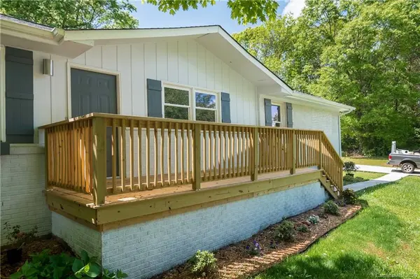 193 33rd ST NW, Hickory, NC 28601