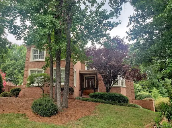 1114 Churchill Downs DR, Waxhaw, NC 28173