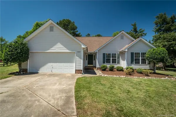 5008 Ravens CT, Matthews, NC 28104